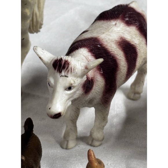 Farm Animal Figurines 16 Pc Assorted Brand Lot Farm Animals Figures - Picture 6 of 14